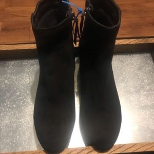 BRAND NEW Black Ankle Boots
